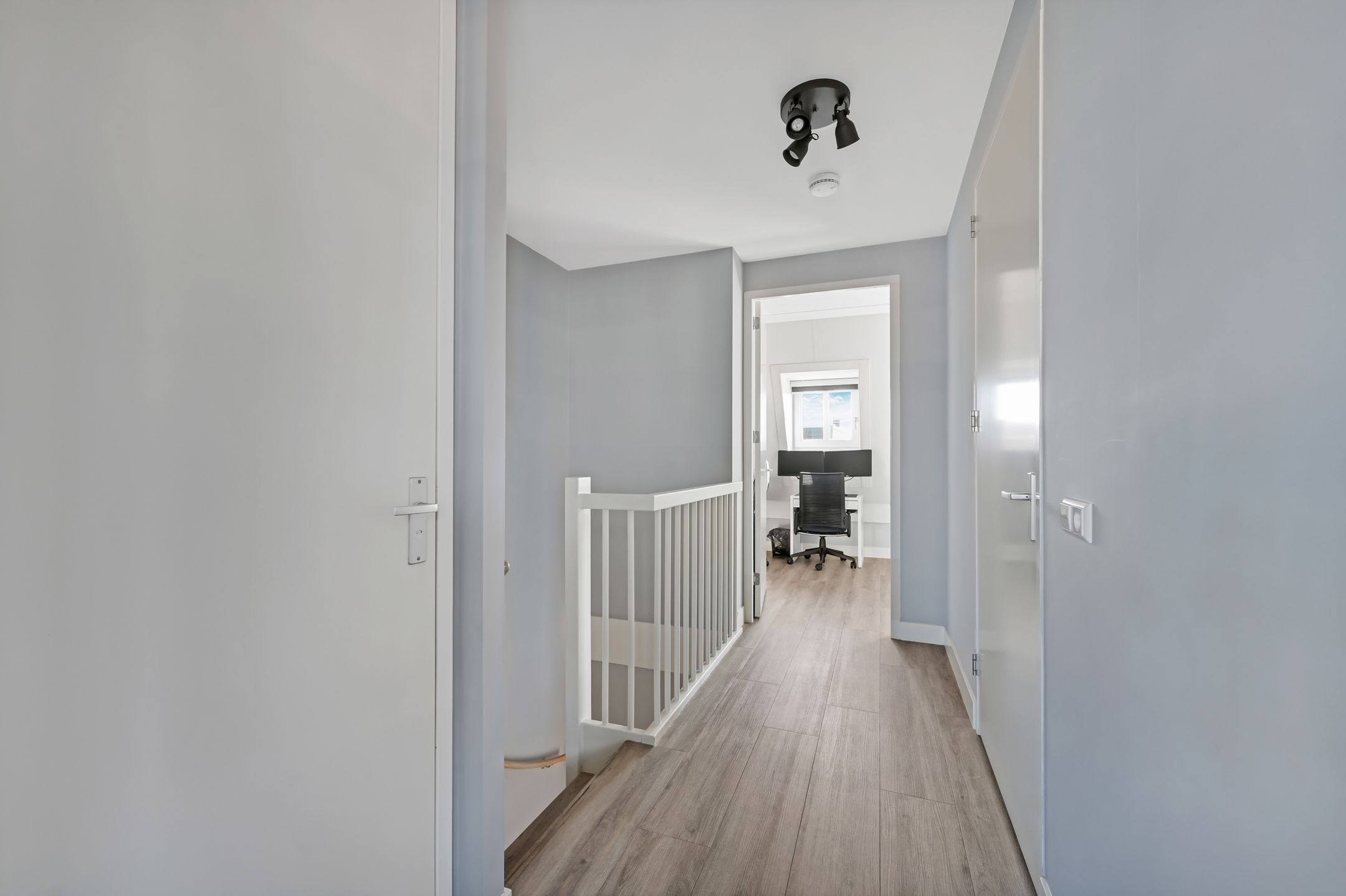 Foto 42 van Thomas Mannsingel 97