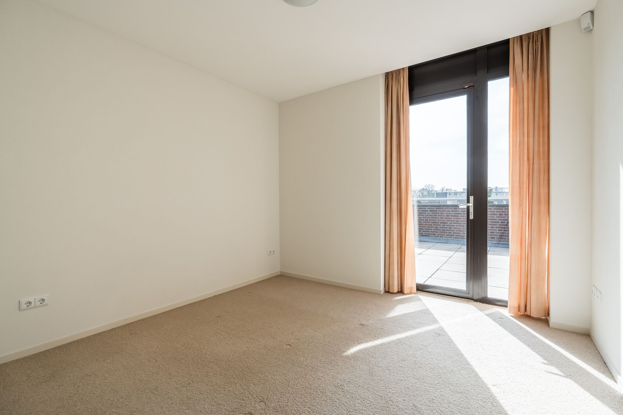 Foto 24 van Emmasingel 87-C