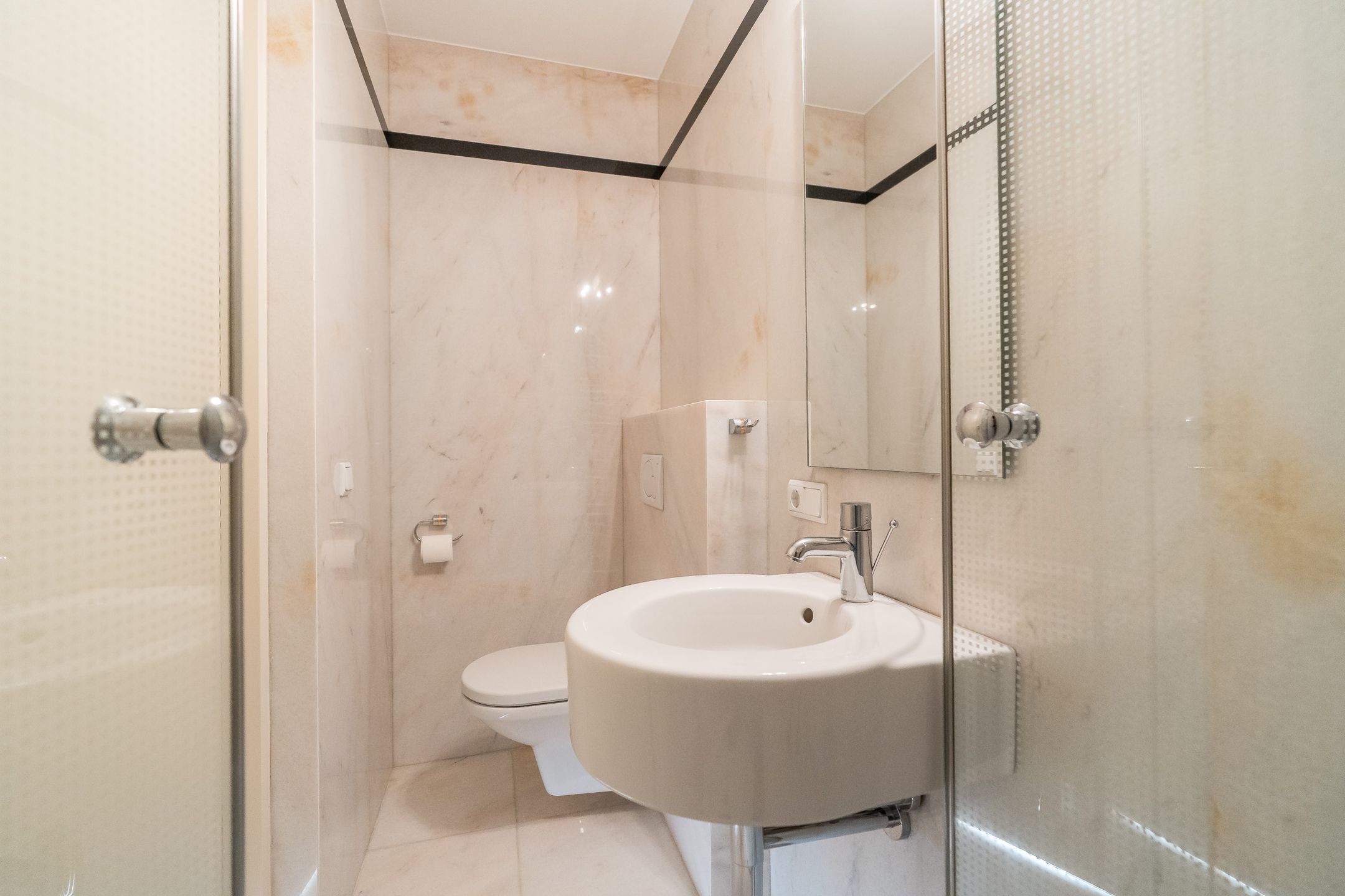 Foto 27 van Emmasingel 87-C