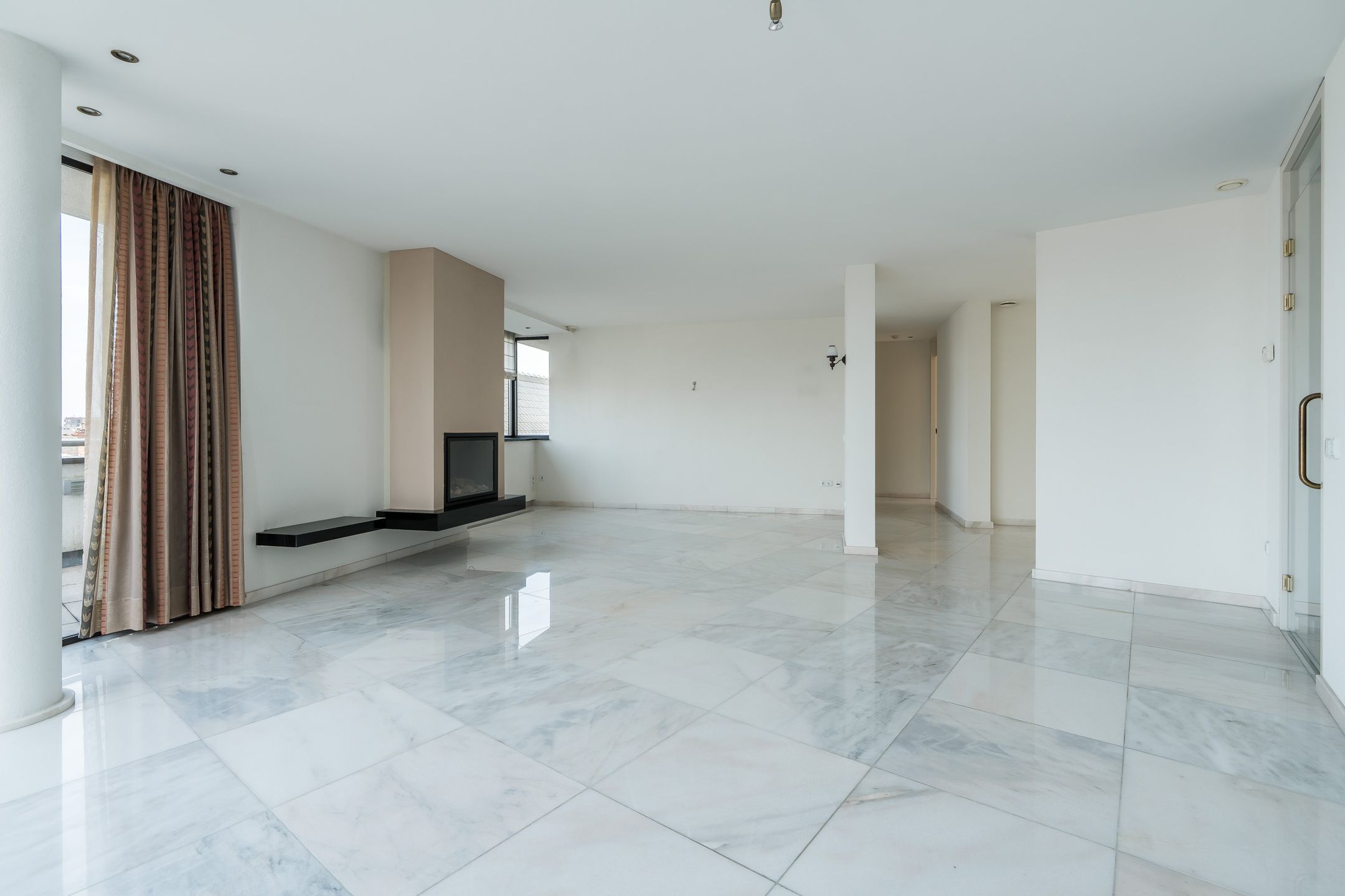 Foto 6 van Emmasingel 87-C