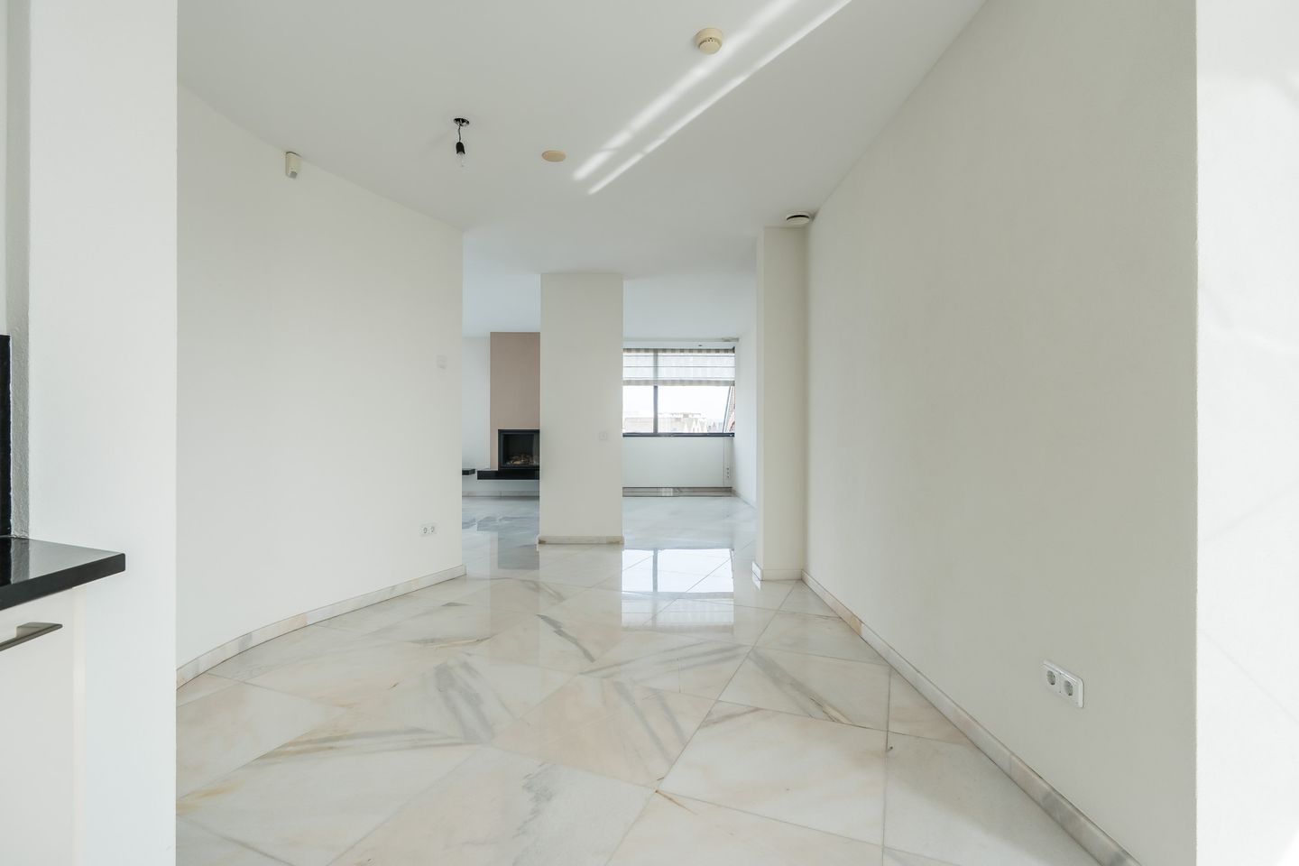 Foto 14 van Emmasingel 87-C