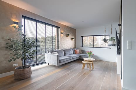 Dotterbloem 19 secondary image