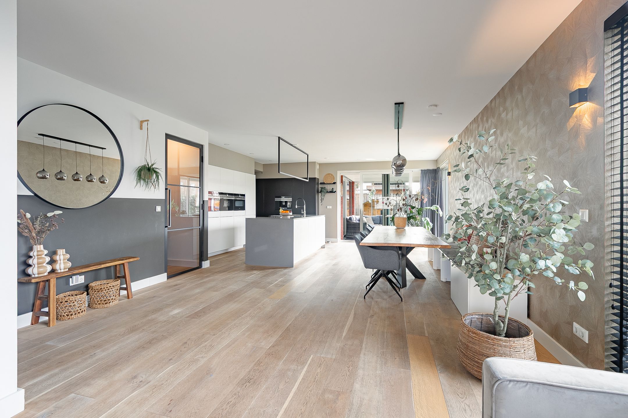 Foto 3 van Dotterbloem 19