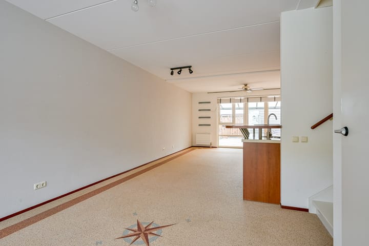 Foto 4 van Regenboog 15