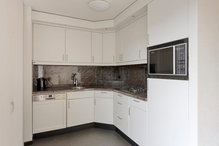 Photo 4 of Baron van Leefdaelstraat 66