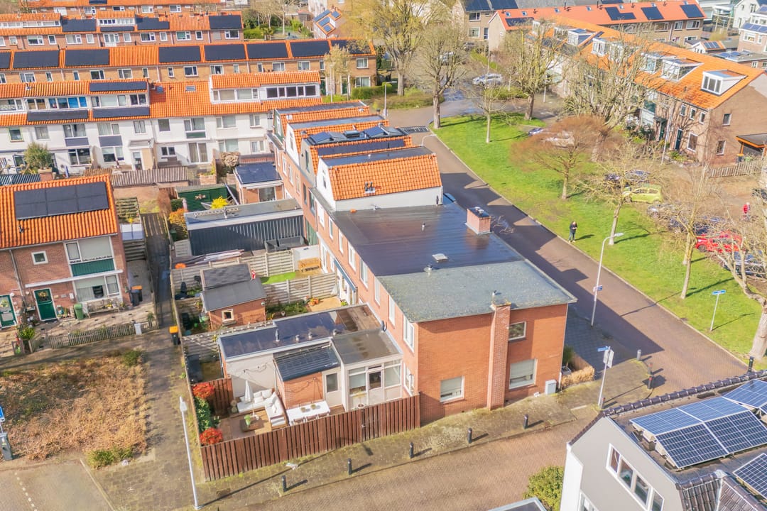 Photo 32 of Prins Bernhardstraat 5