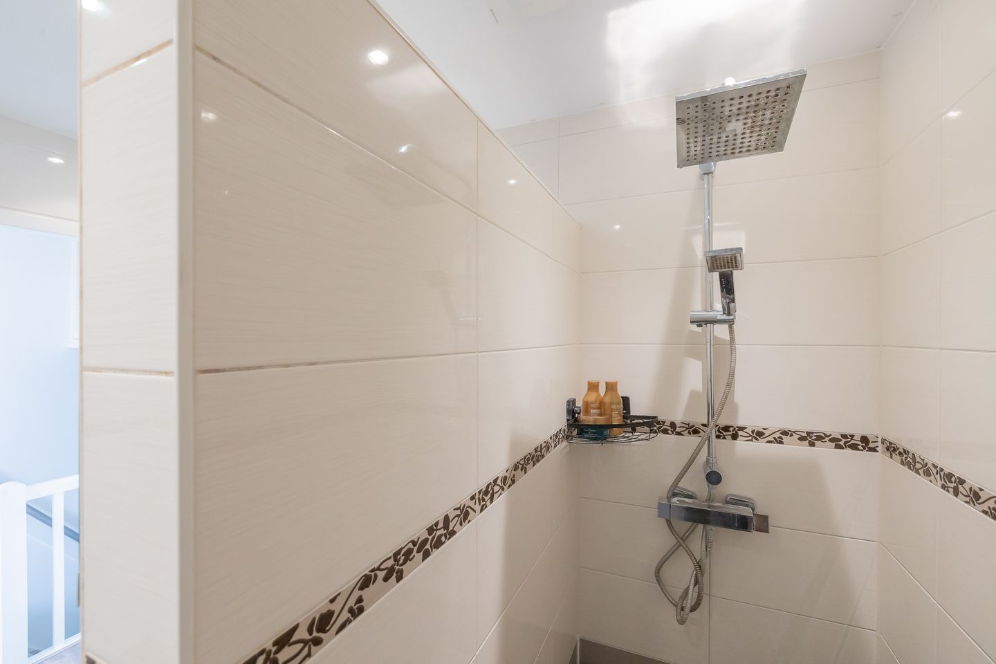 Photo 25 of Prins Bernhardstraat 5