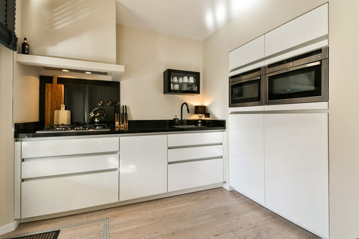 Photo 3 of Wielhovenstraat 6