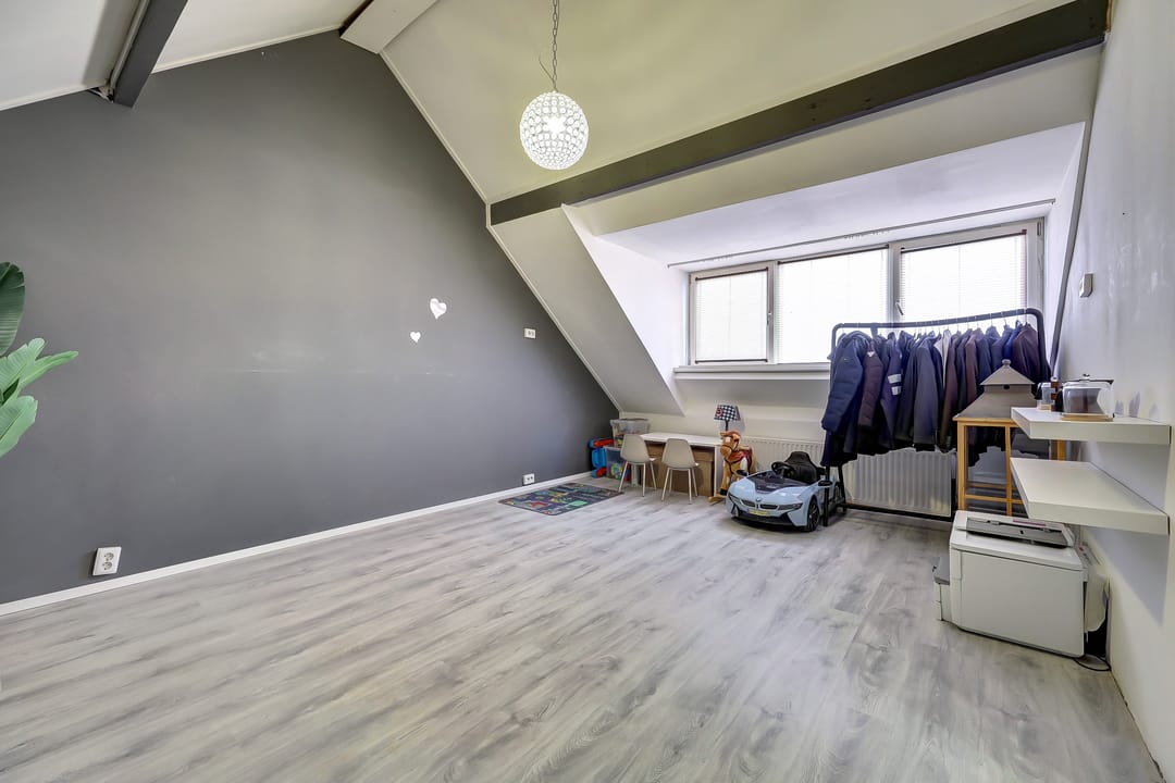 Foto 26 van Van Oldenbarneveltstraat 37