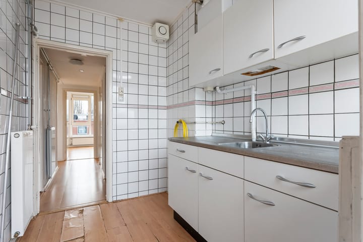 Photo 4 of Schiedamseweg 256-D