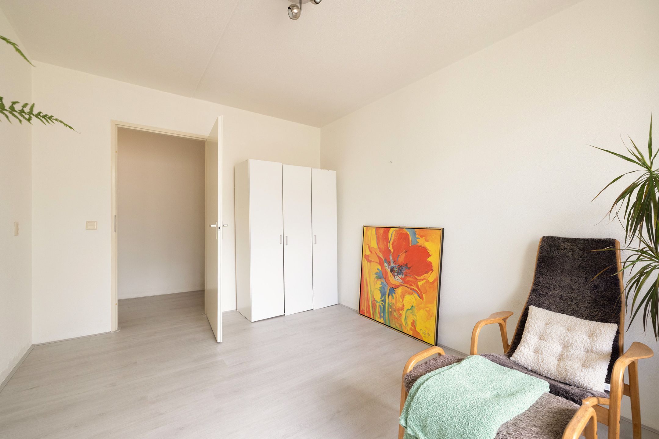 Photo 18 of Leuvenstraat 40