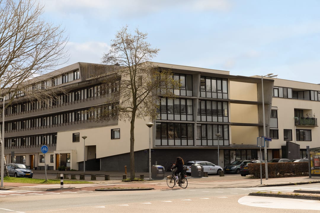 Photo 37 of Leuvenstraat 40