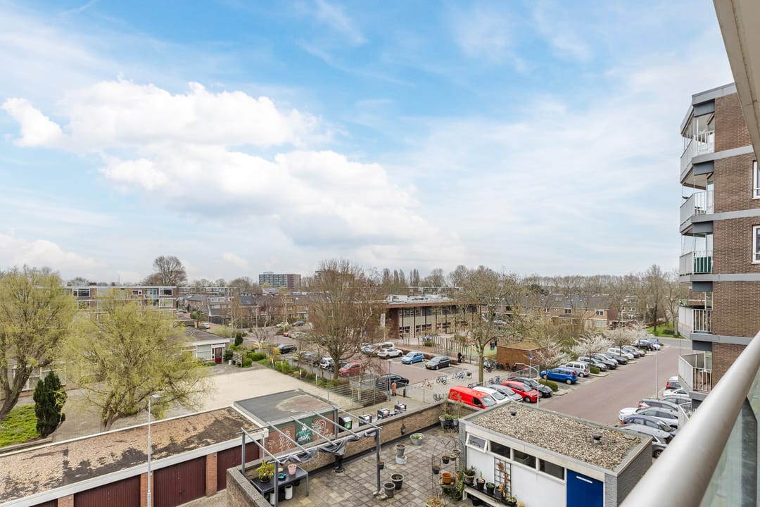 Photo 22 of Europaplein 146