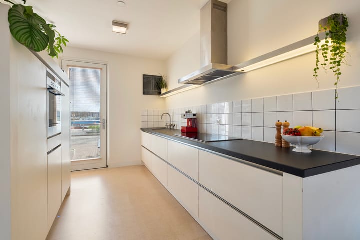 Foto 4 van Maashaven N.z. 525