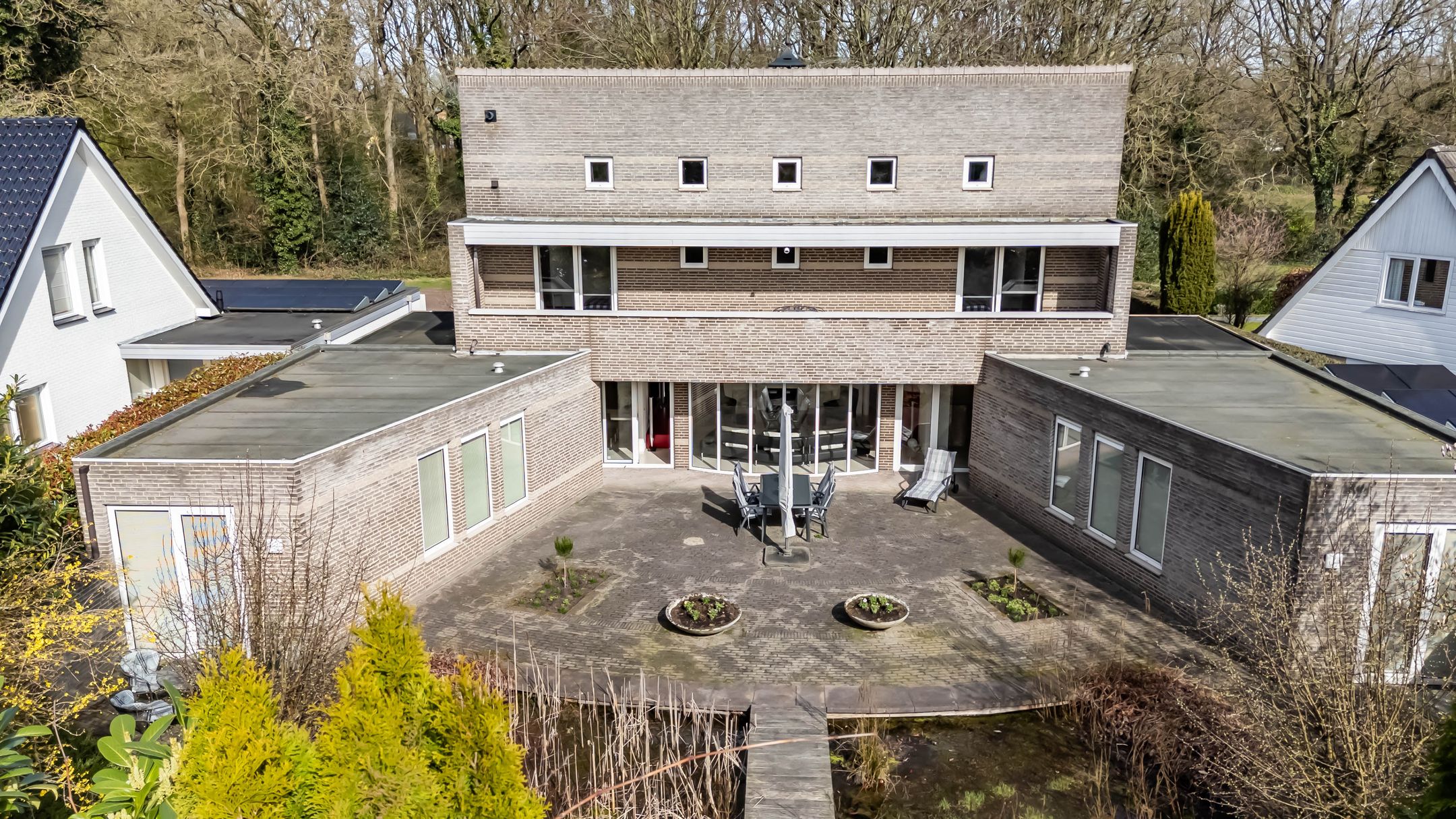 Photo 60 of Etstoel 23