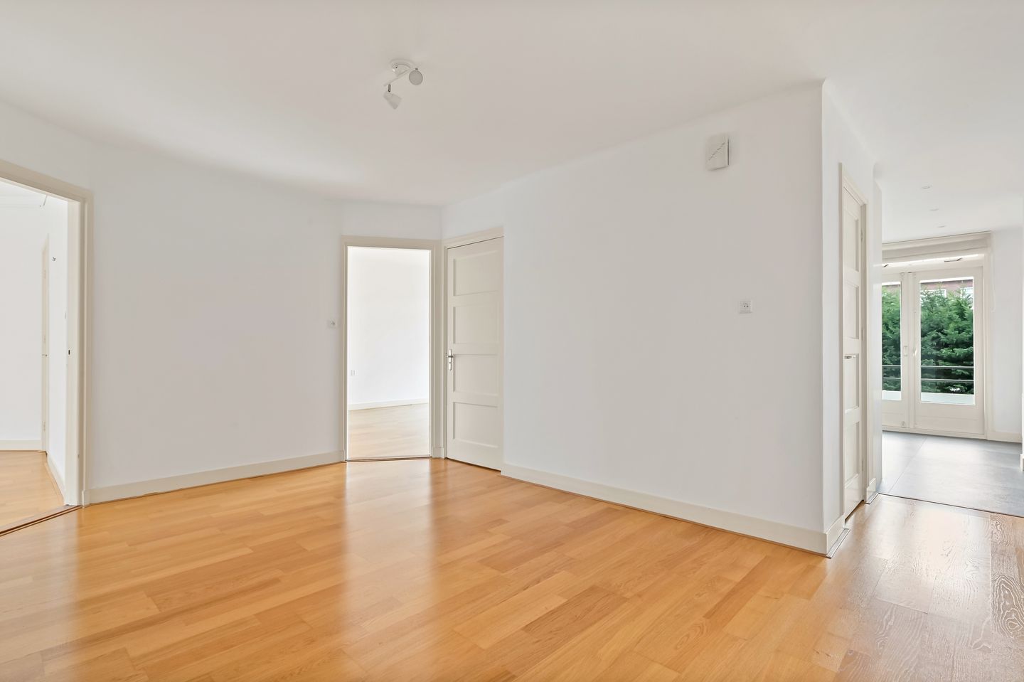 Photo 29 of Waalsdorperweg 315