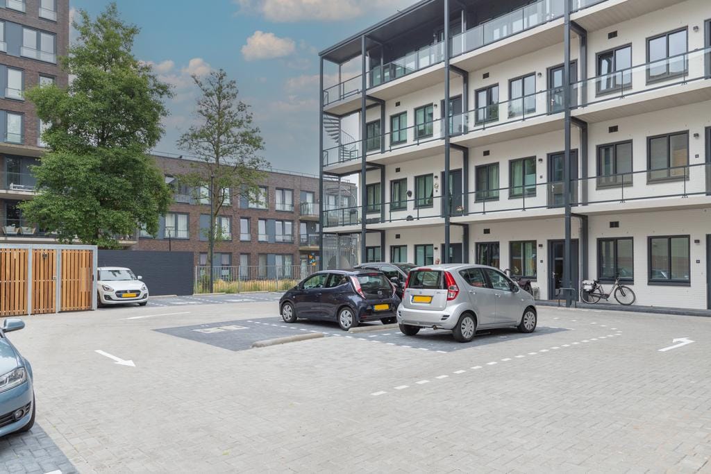 Foto 33 van Zeppelinstraat 50