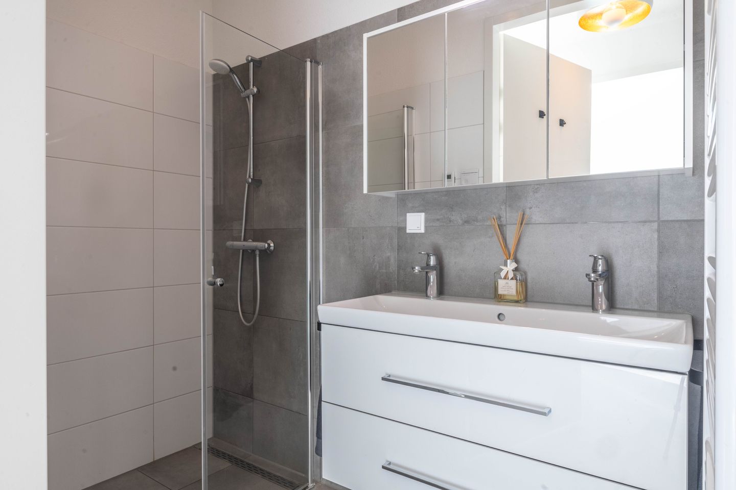 Foto 25 van Zeppelinstraat 50