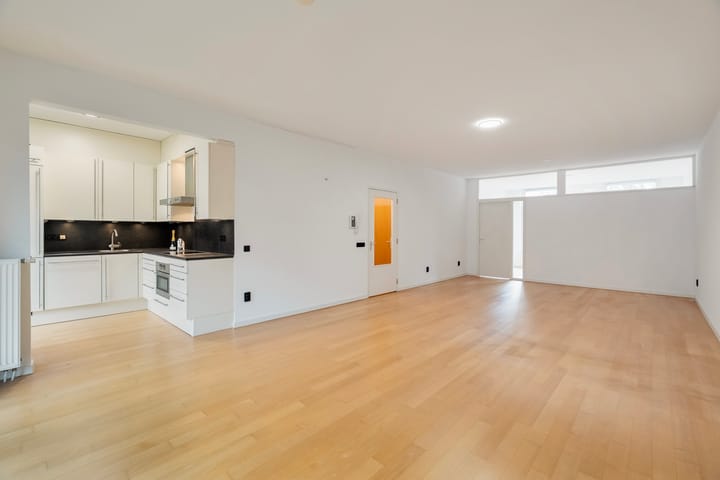 Foto 4 van Oostzeedijk 66-B