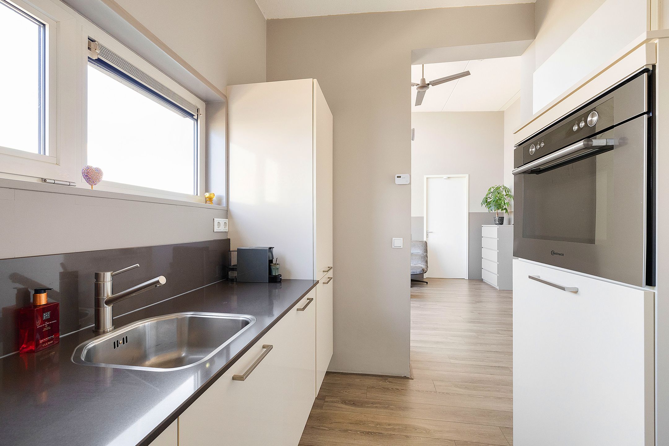 Photo 12 of Rochus Meeuwiszweg 384