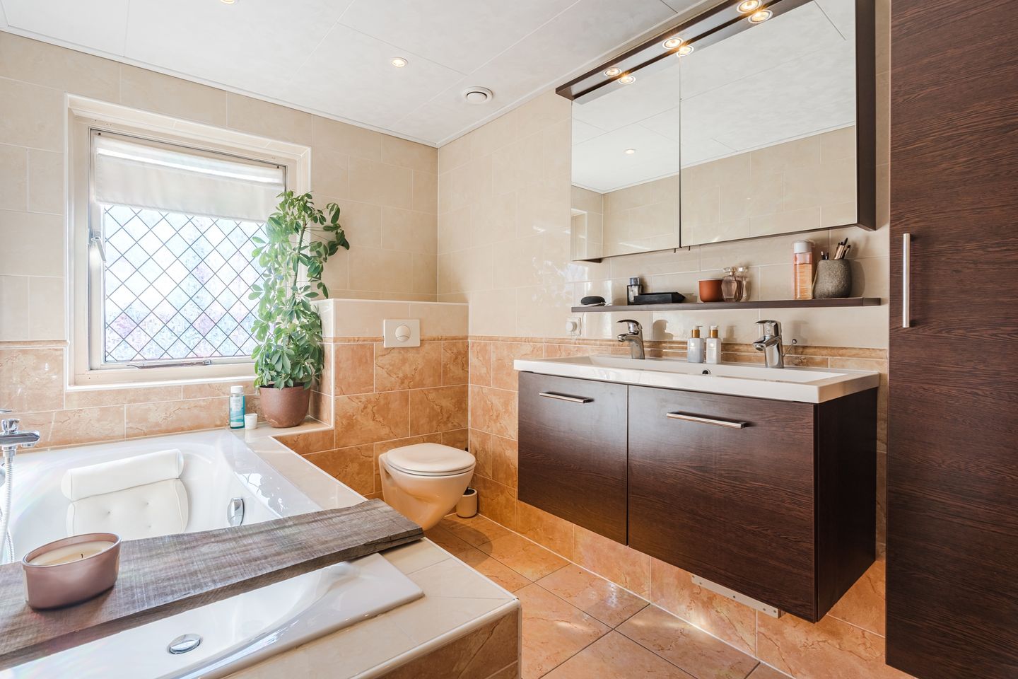 Foto 34 van Koningin Beatrixlaan 6-A