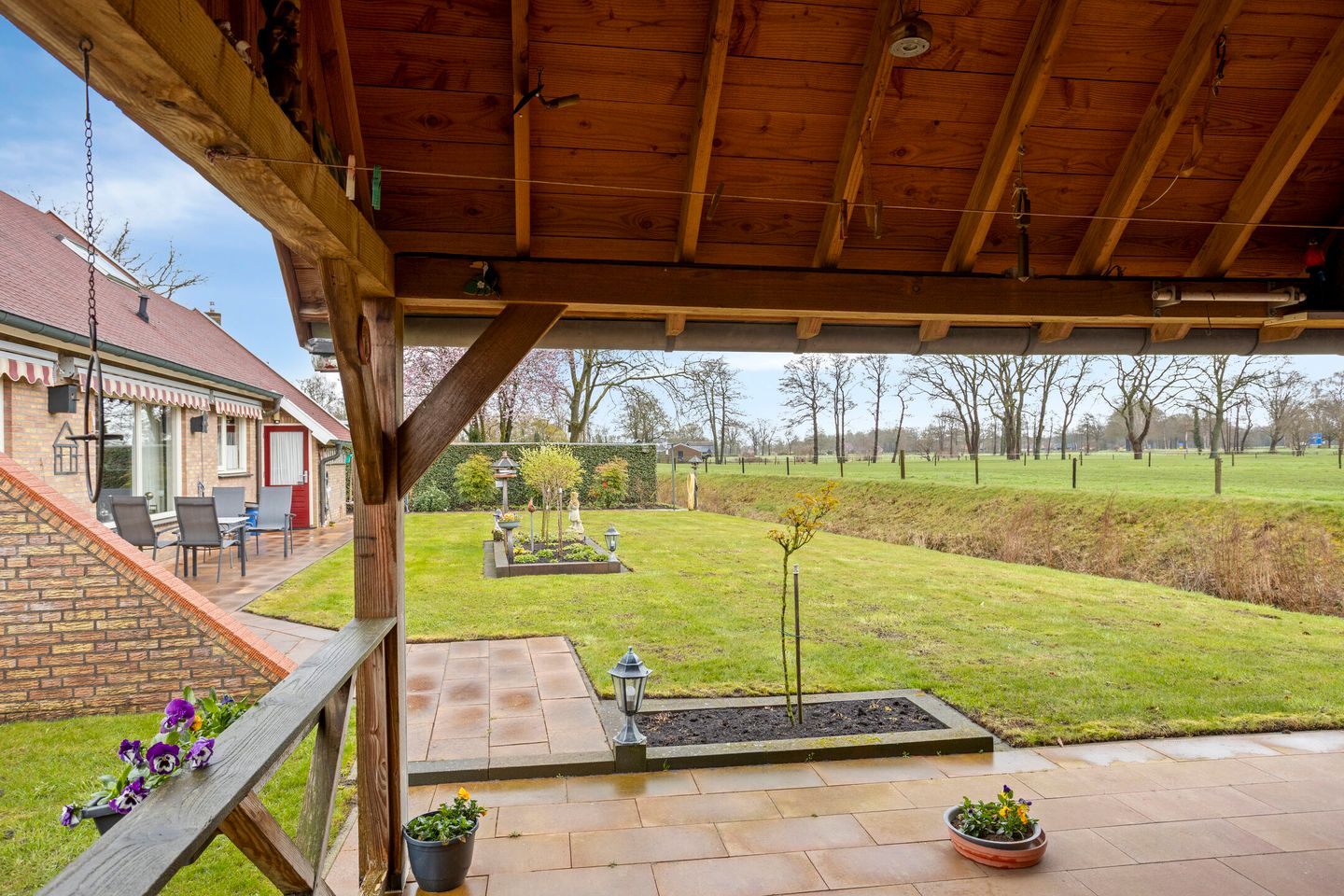 Detached Bungalow with Spacious Garden at the Edge of Goor — 28