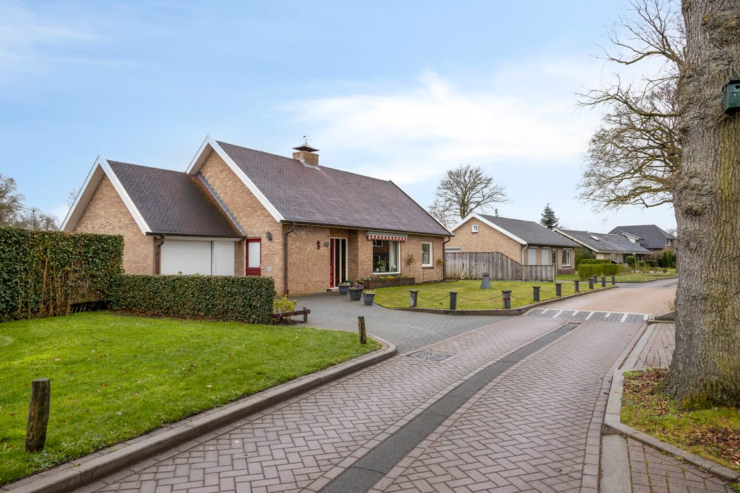 Detached Bungalow with Spacious Garden at the Edge of Goor — 31