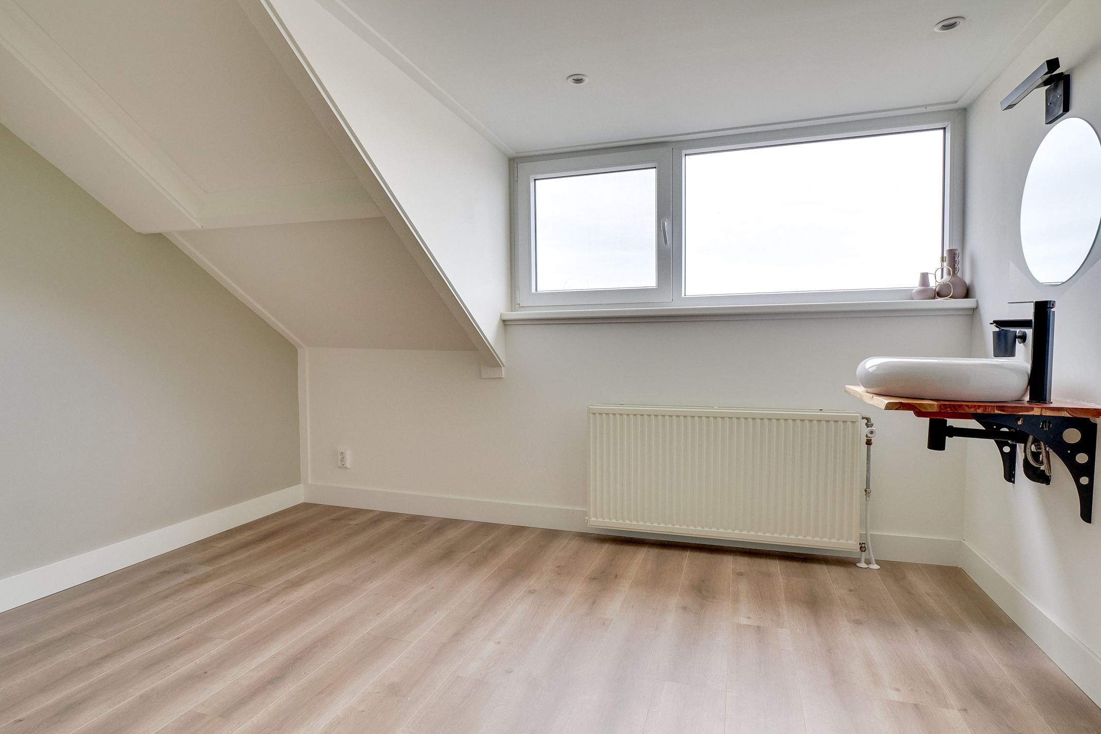 Photo 36 of Europasingel 7