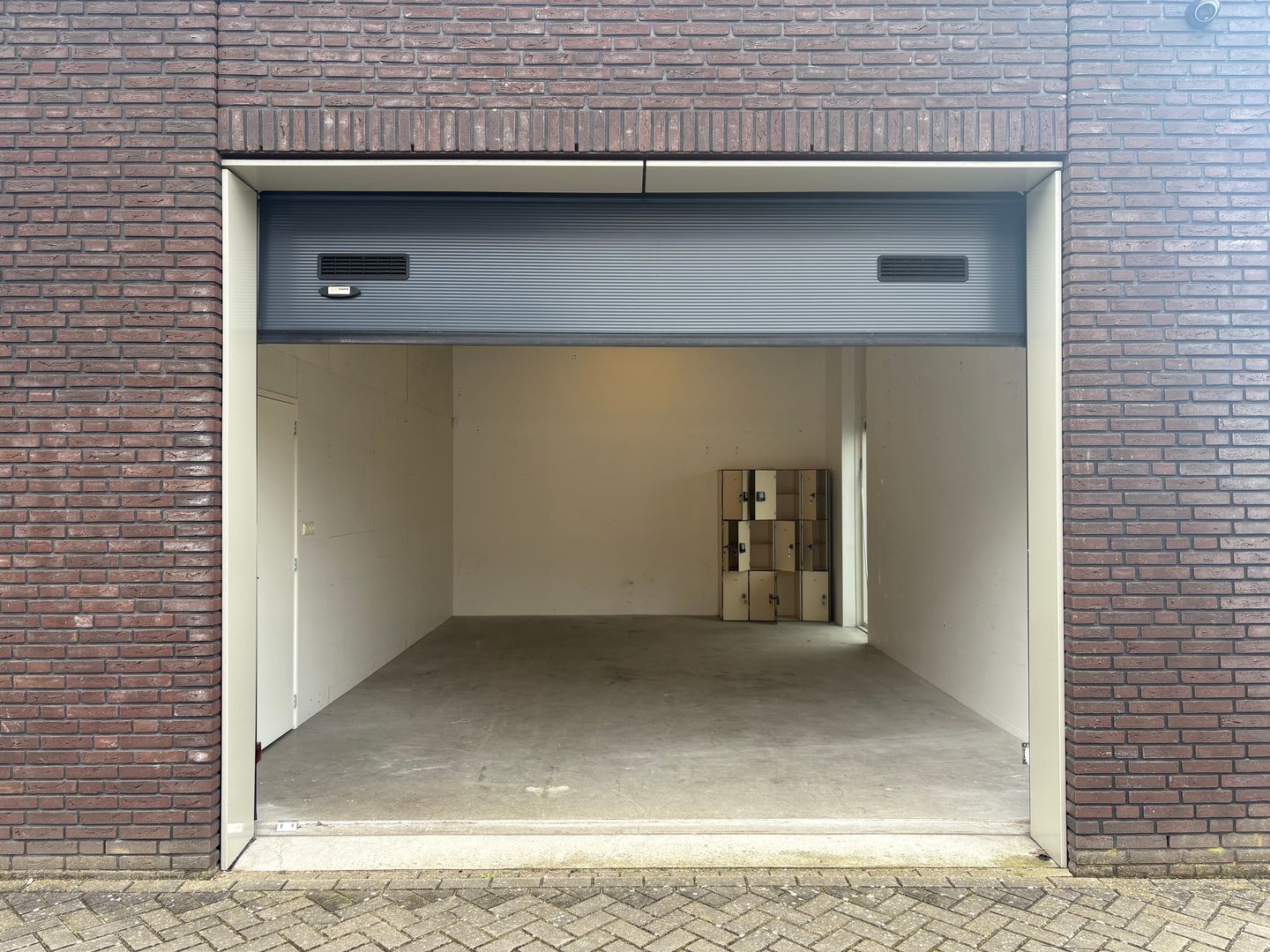 Bekijk foto 2 van Baarnsche dijk 6-B15