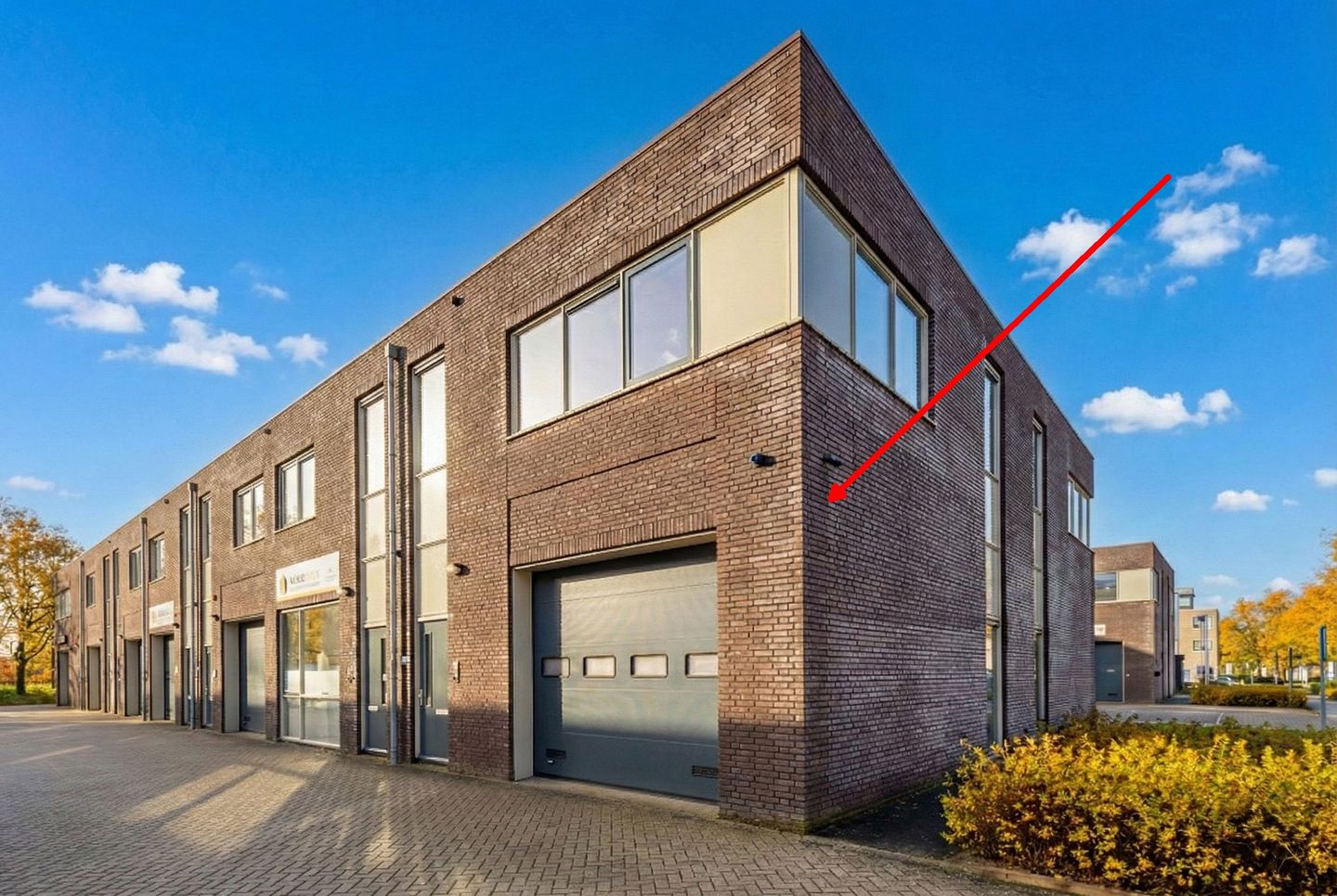 Bekijk foto 1 van Baarnsche dijk 6-B15