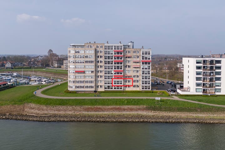 Pontonniersweg 136 main image