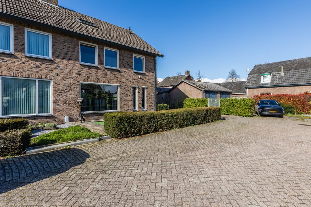 Foto 32 van Hoek 27-A