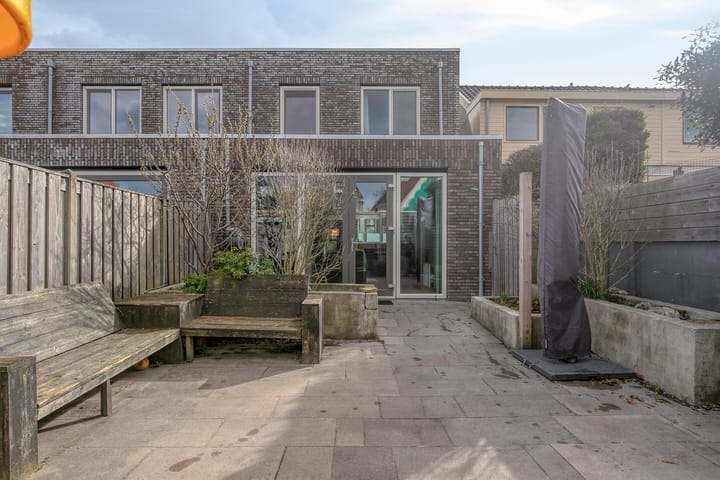 Photo 2 of Jan Bouwmeesterstraat 13