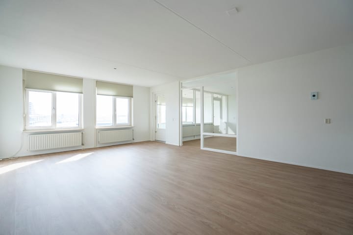 Photo 2 of Pontonniersweg 136