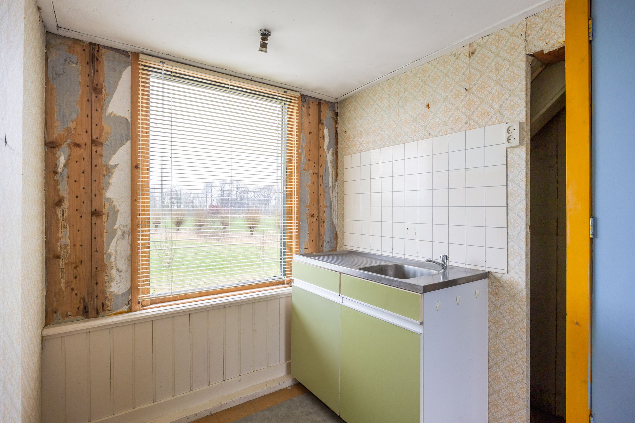 Detached family home with expansive plot and scenic views near estate Verhildersum — 22