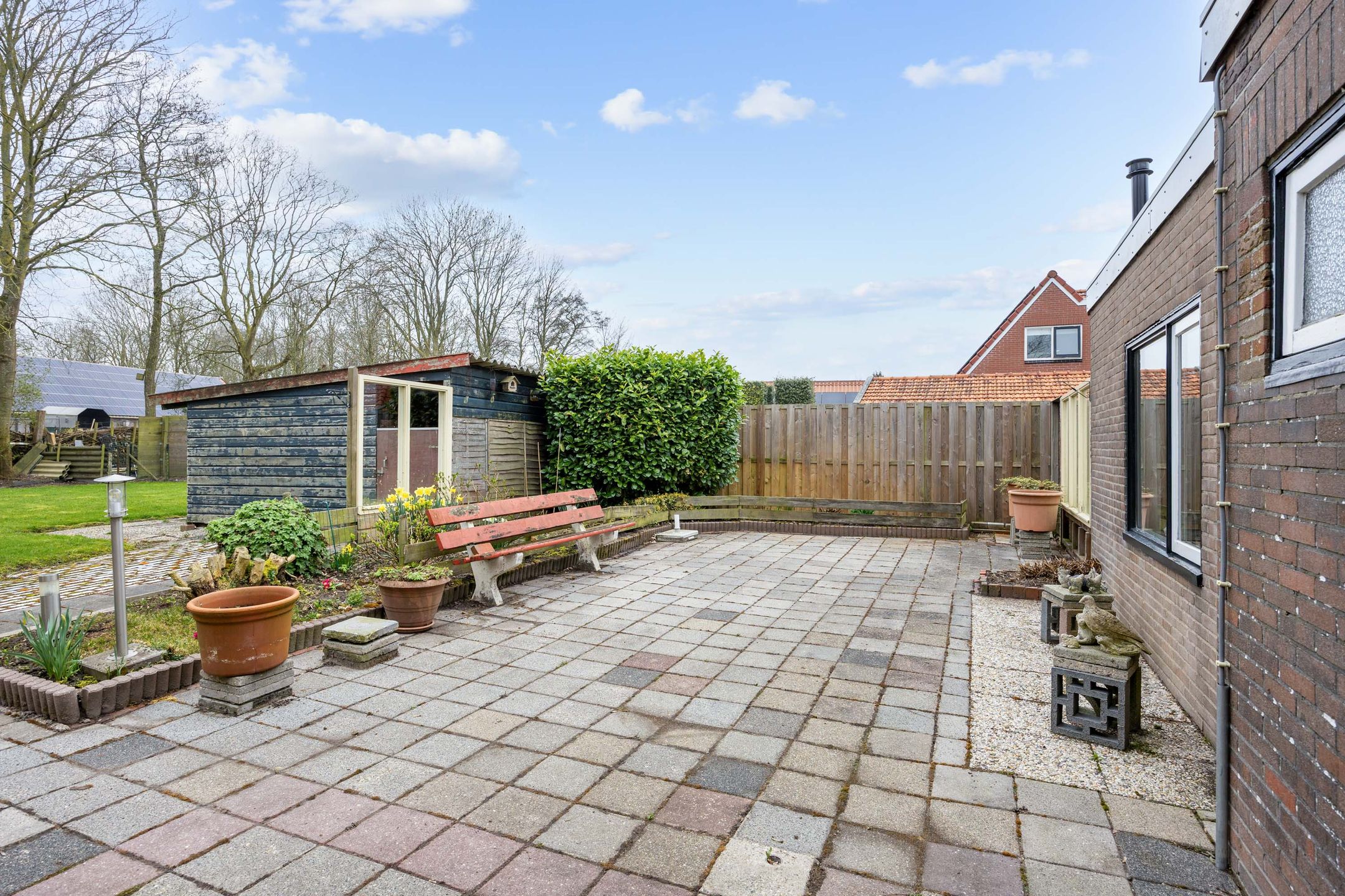 Detached family home with expansive plot and scenic views near estate Verhildersum — 29
