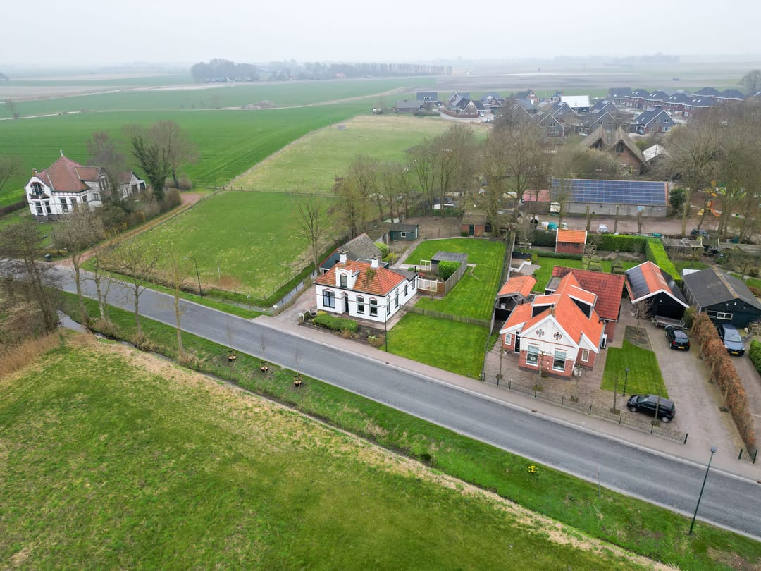 Detached family home with expansive plot and scenic views near estate Verhildersum — 45