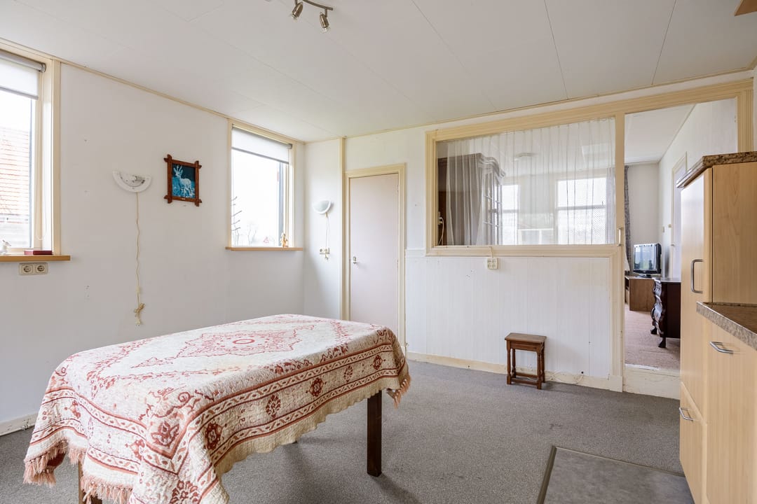 Detached family home with expansive plot and scenic views near estate Verhildersum — 13