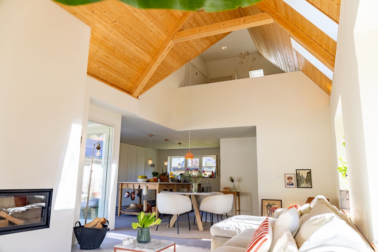 Foto 10 van Burg van Heemstralaan 14