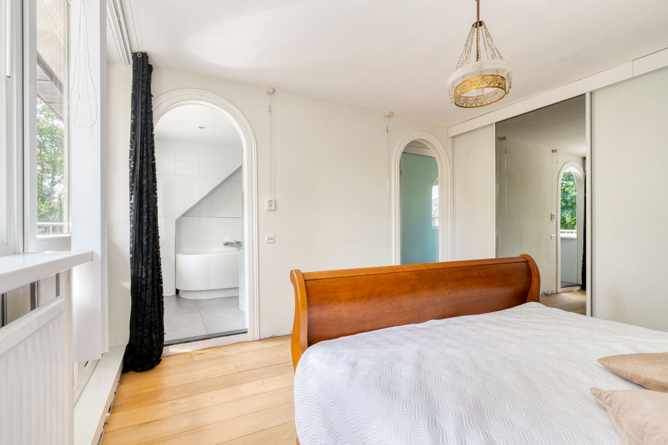 Foto 18 van Schweitzerstraat 64