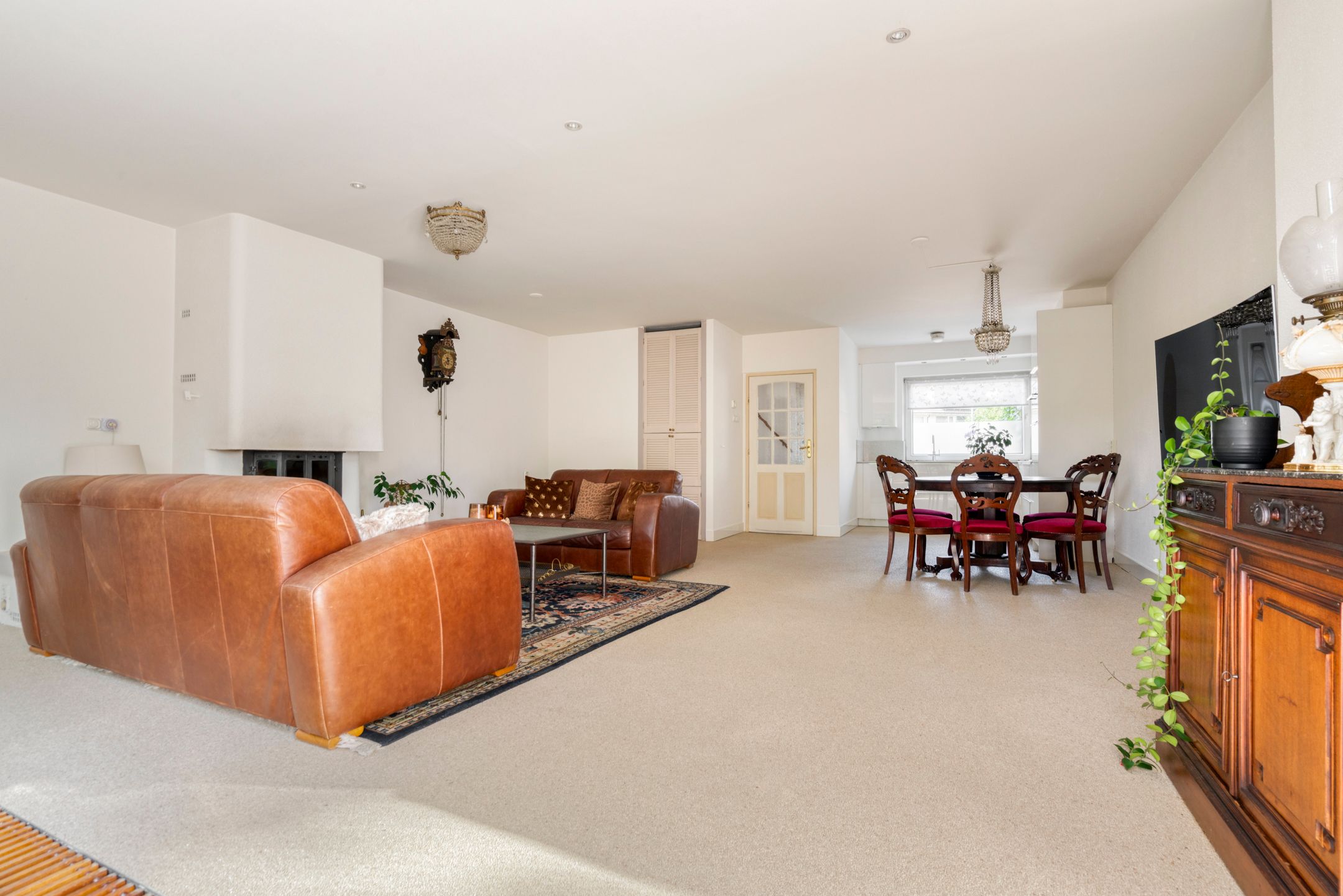 Foto 6 van Schweitzerstraat 64