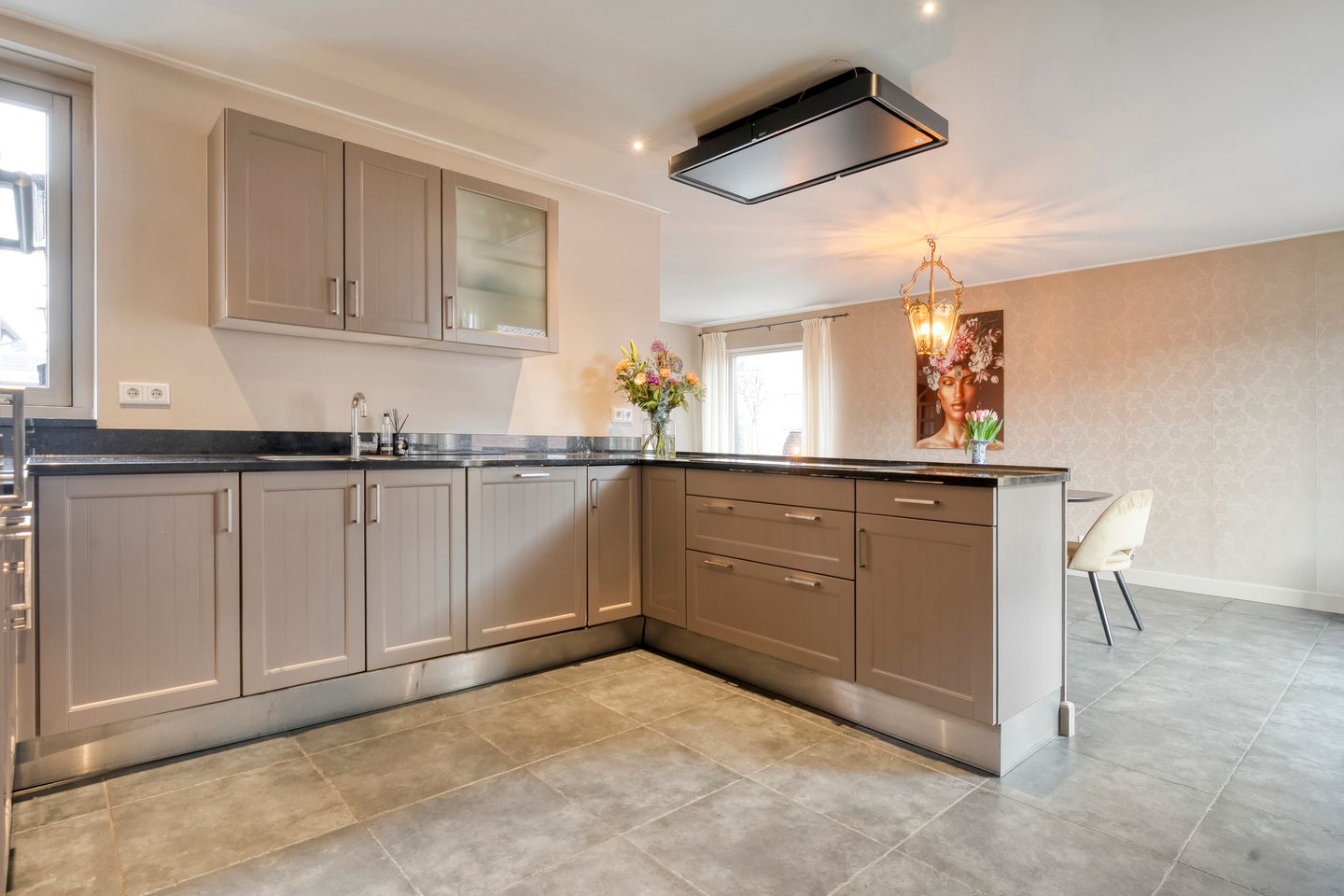 Foto 10 van Margrietstraat 6