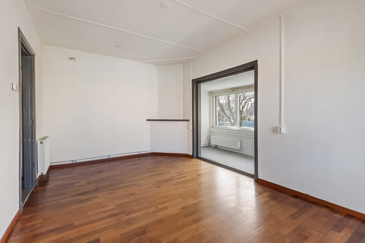 Photo 4 of Van Leeuwenhoekstraat 2
