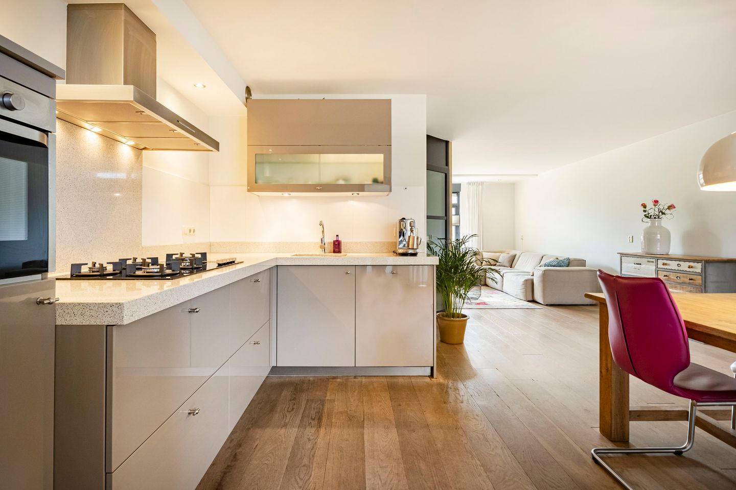 Spacious Family Home with Extension and Sunny Garden in Veenendaal-West — 13