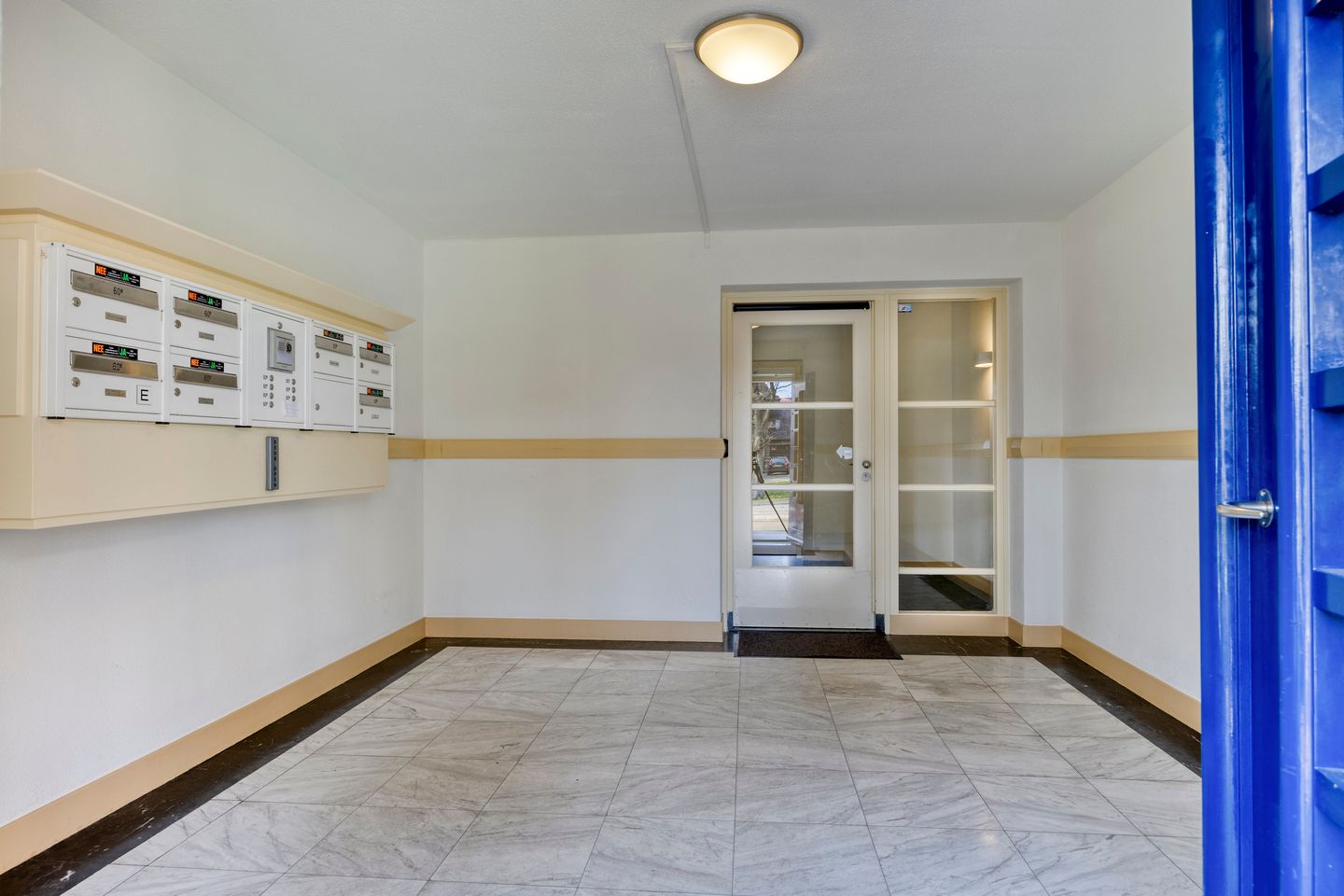Photo 25 of Van Hogenhoucklaan 60-D