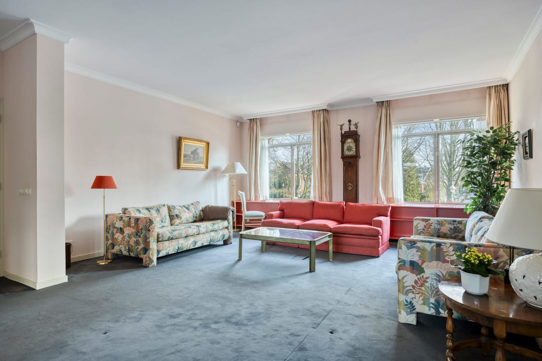 Spacious 241m² Apartment in Historic National Monument De Hogenhout — 23