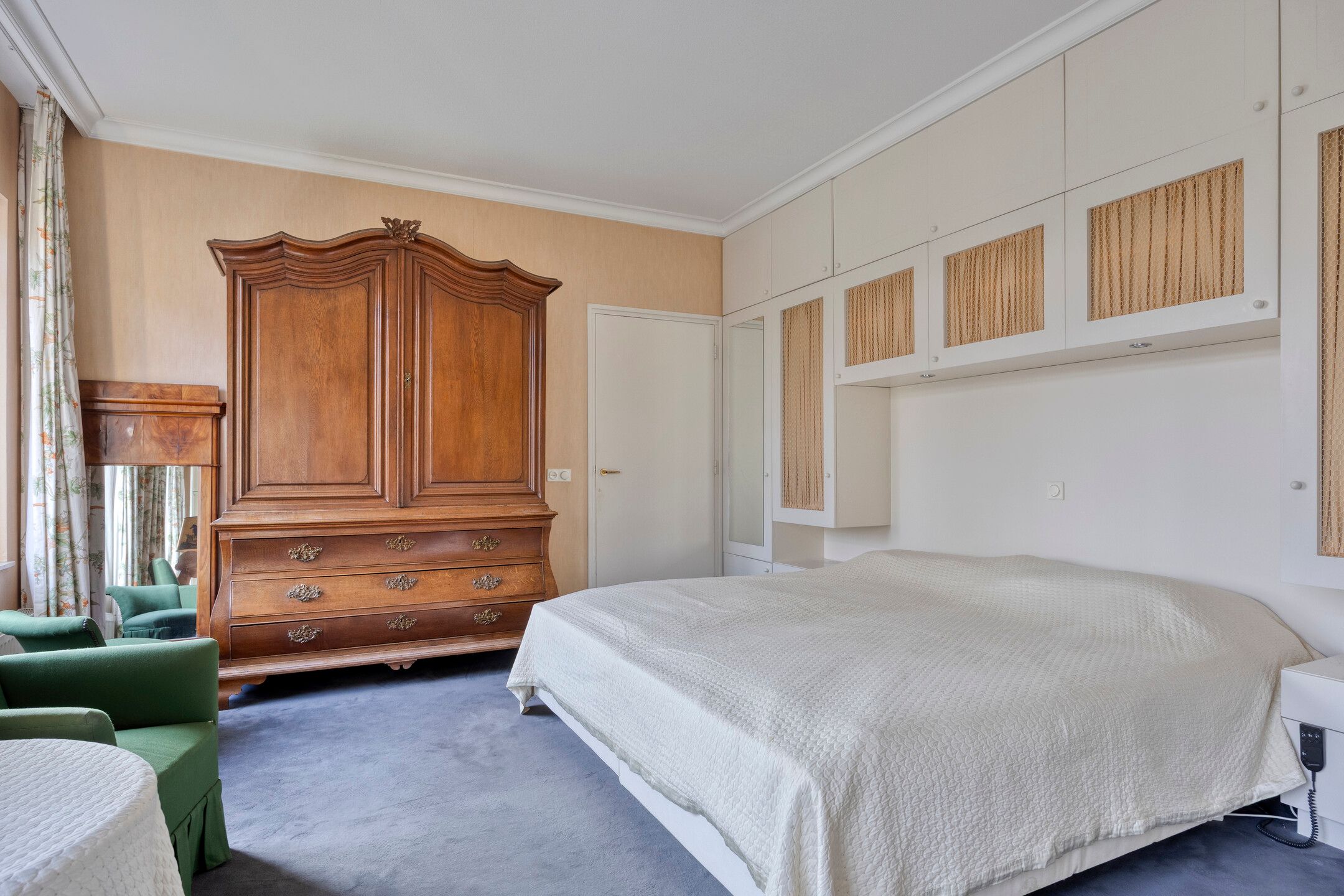 Spacious 241m² Apartment in Historic National Monument De Hogenhout — 50