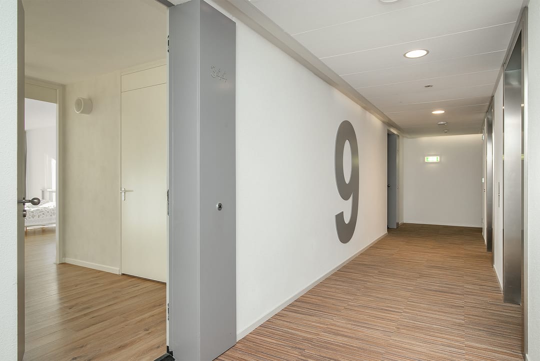 Photo 7 of Posthoornstraat 344