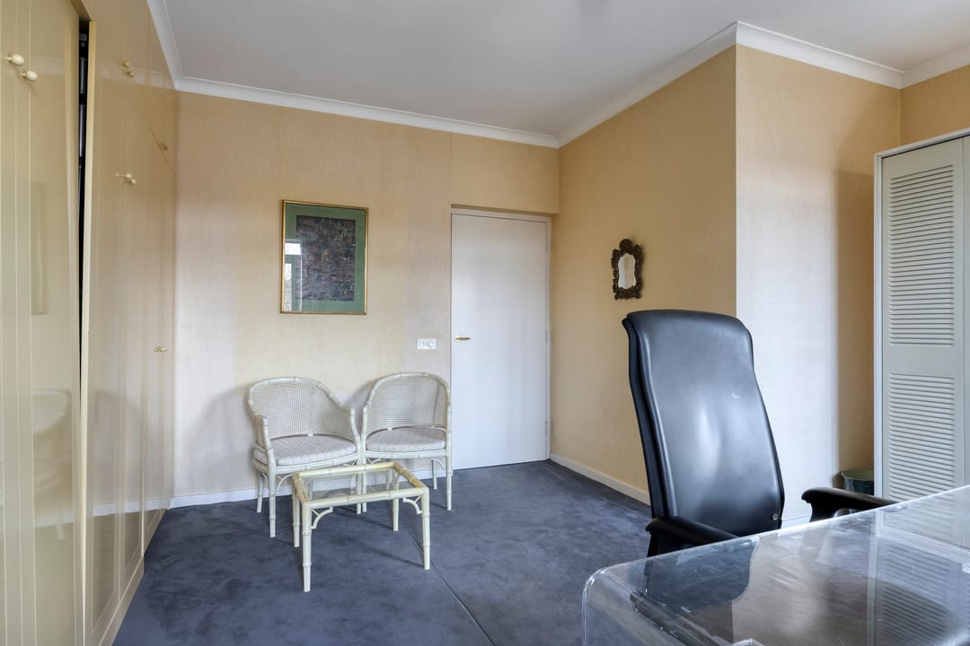 Spacious 241m² Apartment in Historic National Monument De Hogenhout — 67