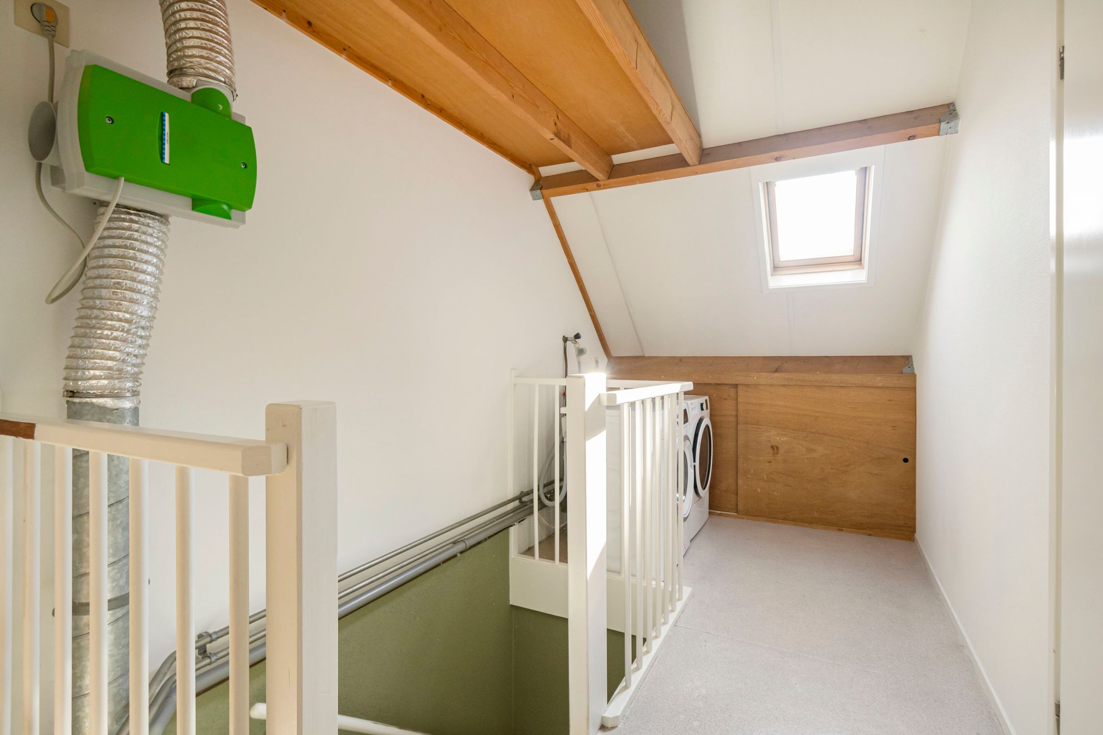 Spacious Family Home with Extension and Sunny Garden in Veenendaal-West — 32